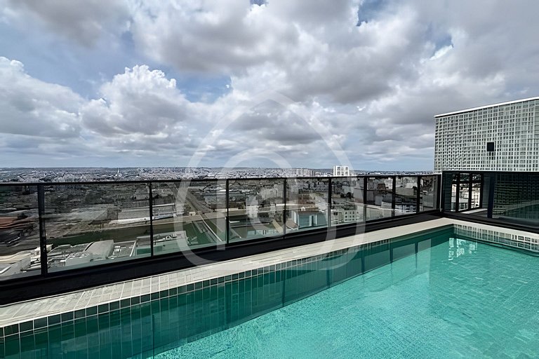 Studio completo com academia e piscina 1204