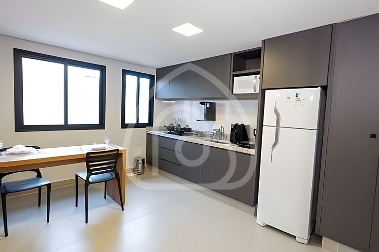 Apartamento de 1 quarto, novo e completo, próximo à UniEvang