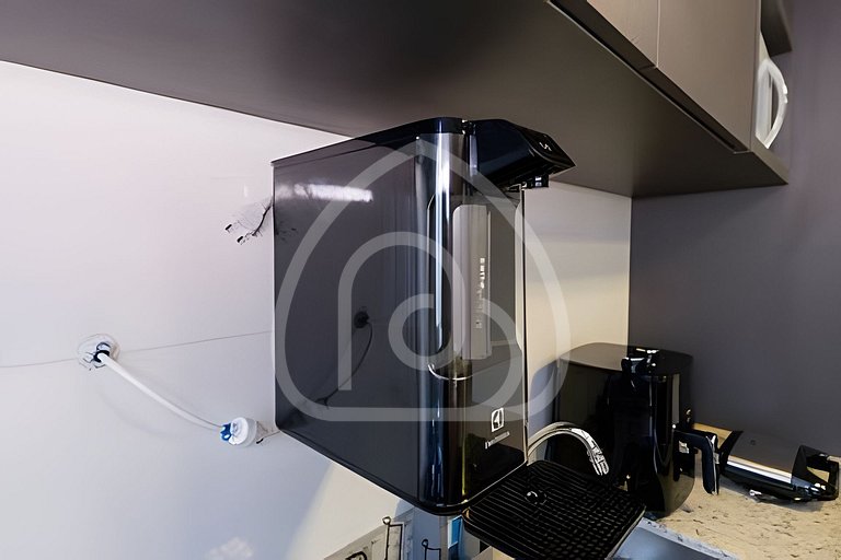 Apartamento de 1 quarto, novo e completo, próximo à UniEvang