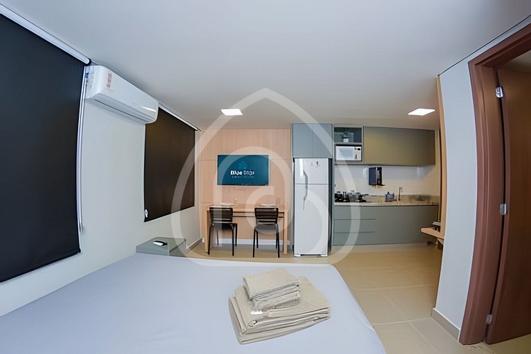 Studio completo com Wi-Fi, cozinha equipada e muito conforto